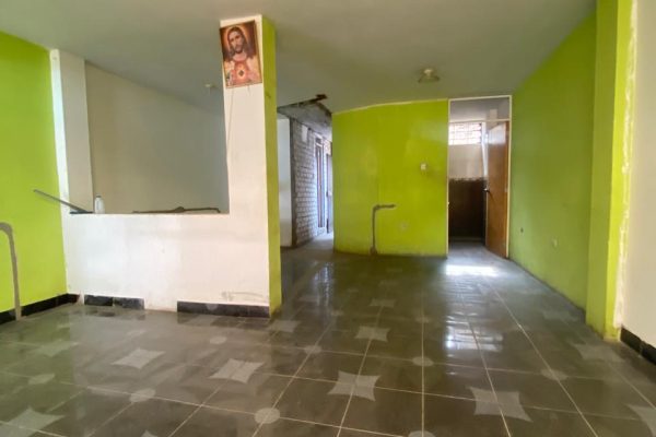 Casa Venta La Esperanza. 2 pisos