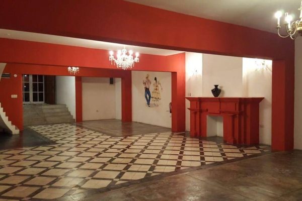 Local Alquiler Av. Mansiche 1 piso